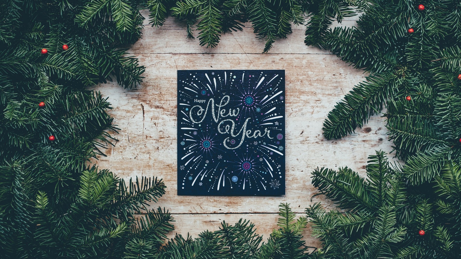 January - New Year Wreath_widescreen.jpg